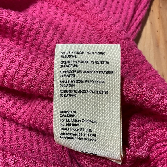 ANTHROPOLOGIE PILCRO Pink Waffle Knit Long Sleeve Tee Ruffle Sleeve Detail Sz XL - Picture 9 of 11